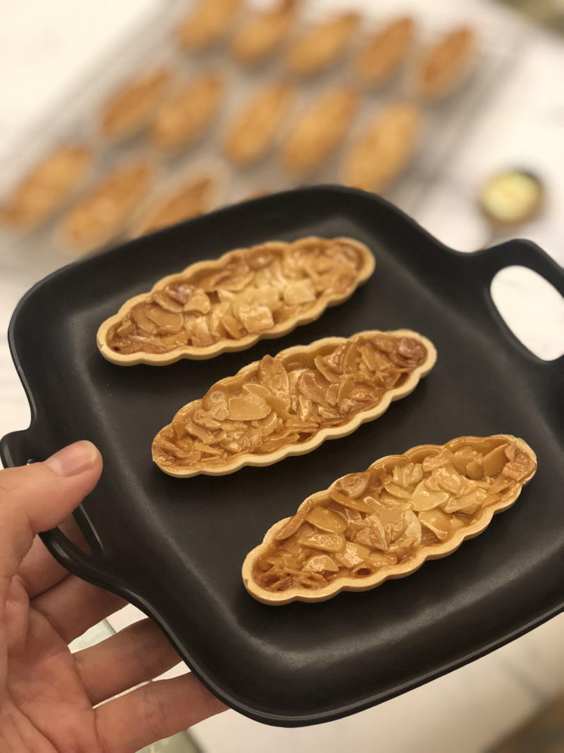 私房爆款焦糖杏仁糯米船