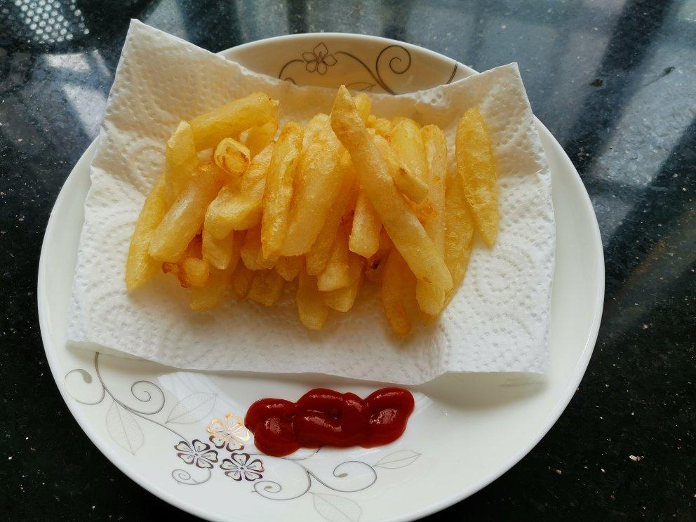 炸薯条（拉歌蒂尼快锅做法）