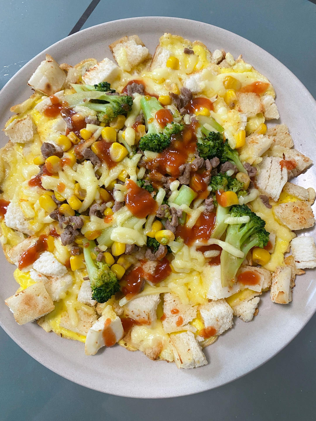 馒头披萨（用吐司也可以，消灭馒头吐司的早餐）