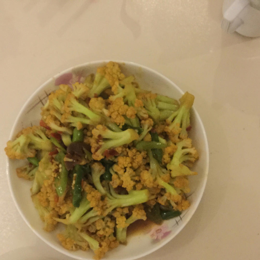 很“浪费”米饭的家常菜之一-------干锅菜花
