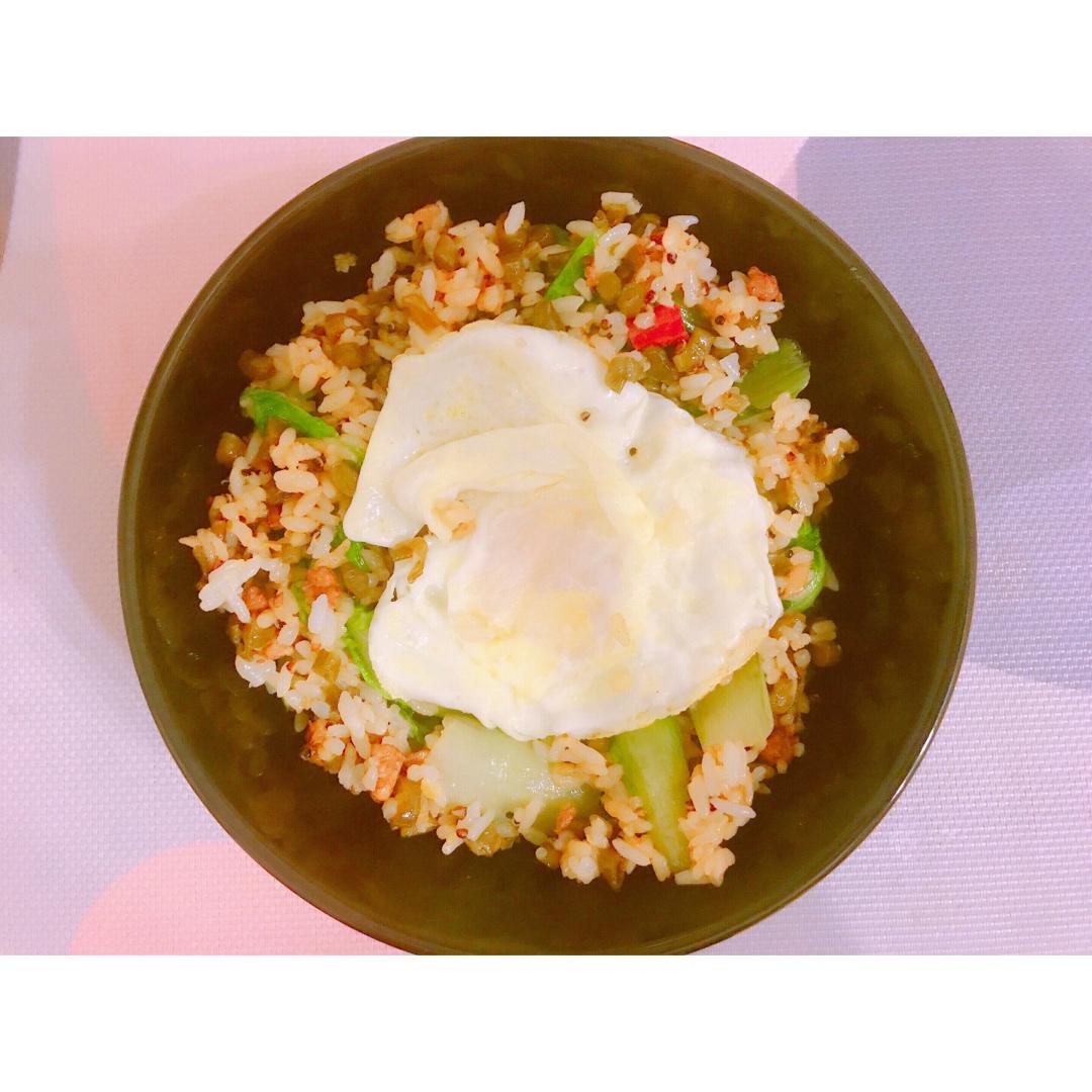 酸豆角炒饭