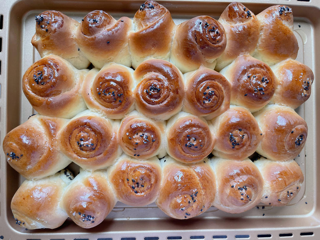 无厨师机用中筋面粉做快手蜂蜜脆底小面包