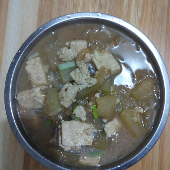 冬瓜炖豆腐