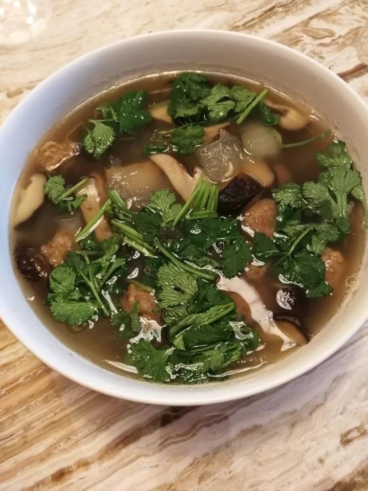 中餐吃出小蛮腰~不放一滴油的冬瓜汤