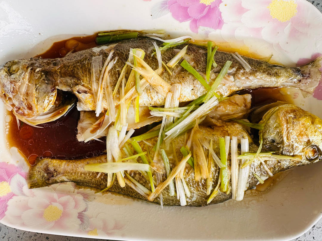 此法最鲜甜~清蒸黄花鱼