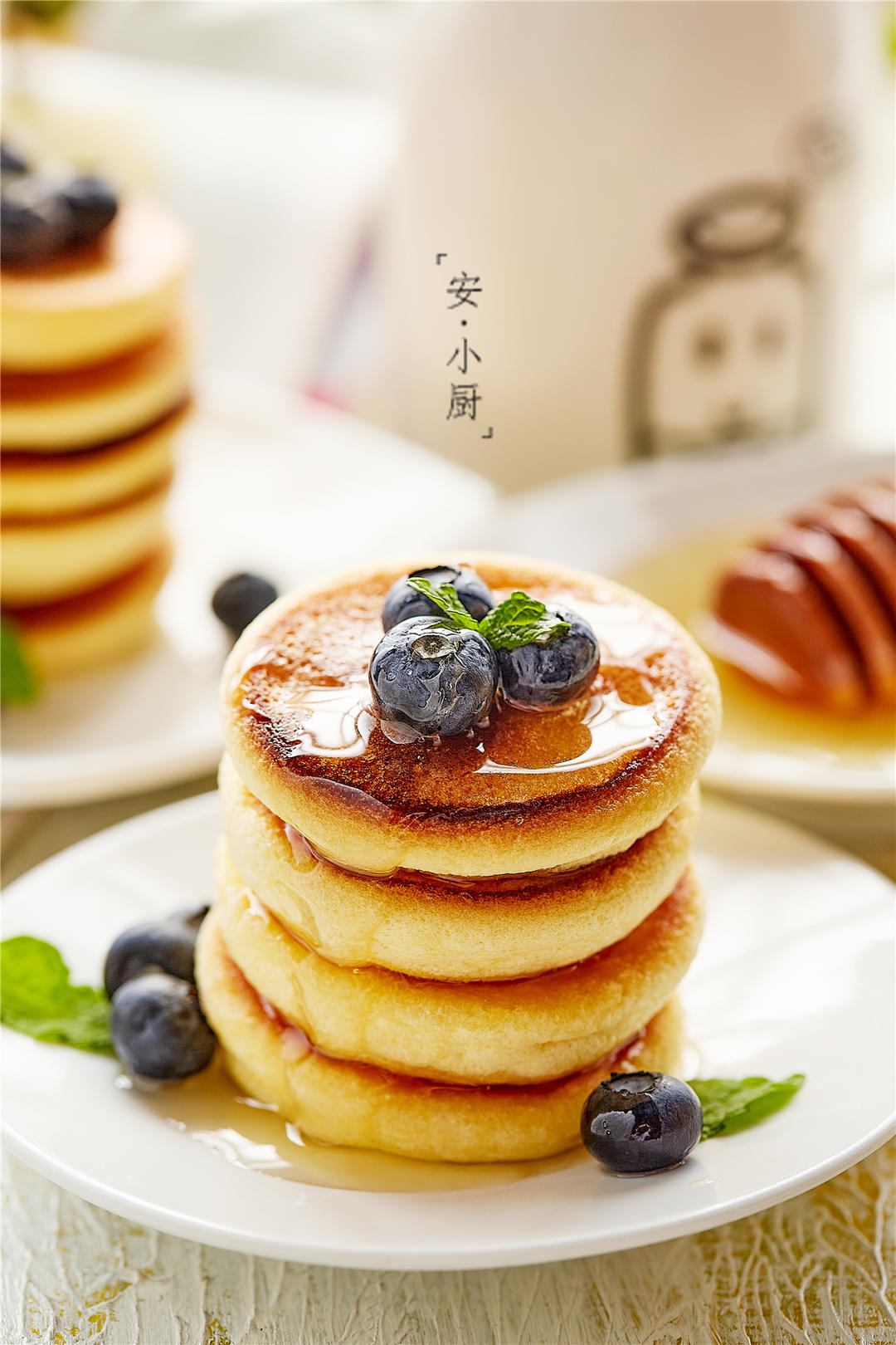 免烤！平底锅牛奶鸡蛋软松饼 低脂无油的做法