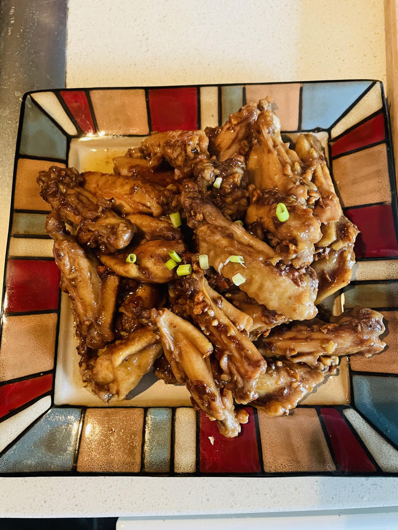 不要再可乐鸡翅了，求求你试试蒜香鸡翅吧，香味捅破天花板！