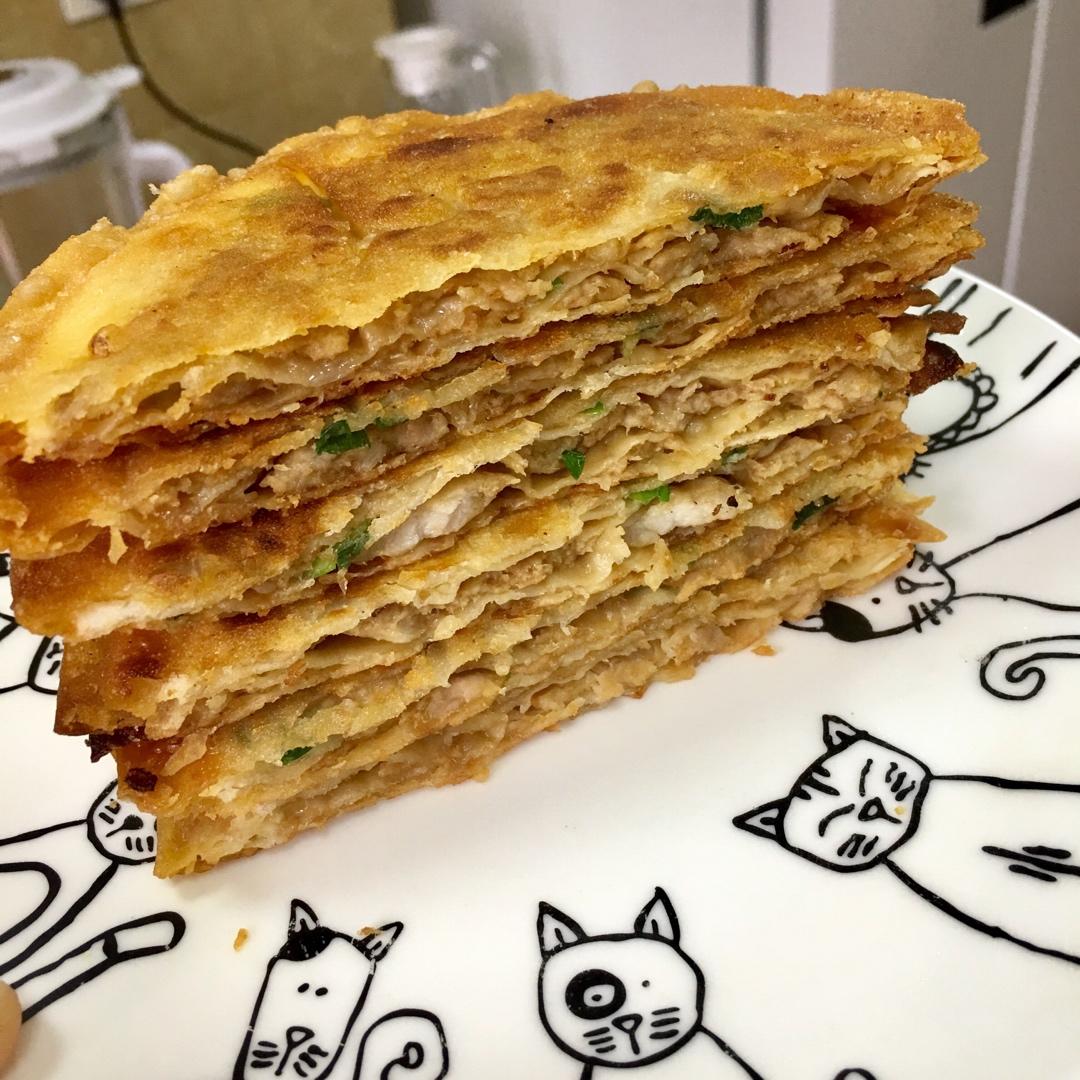 千层肉饼(不用活面的馅饼，饺子皮做)