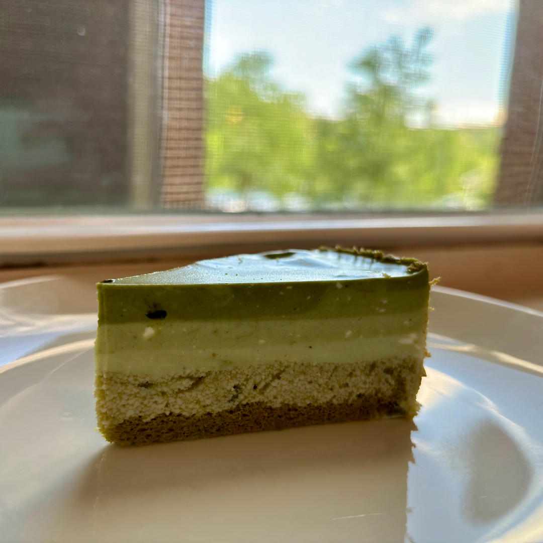渐变抹茶慕斯蛋糕：我Amanda带着既美又作的抹茶甜点又来了！【曼食慢语】