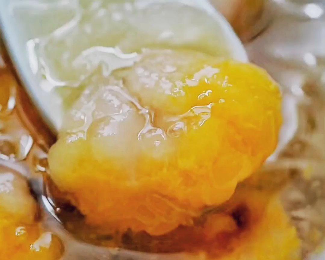 小美版桃胶银耳羹·慢炖金耳银耳羹的做法