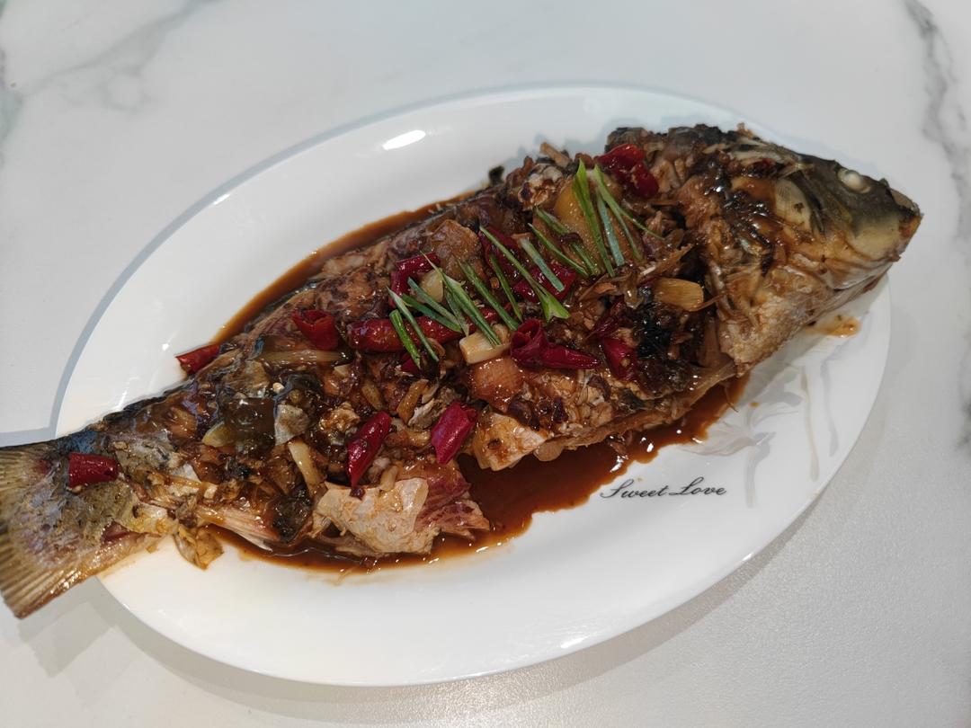 红烧鲤鱼