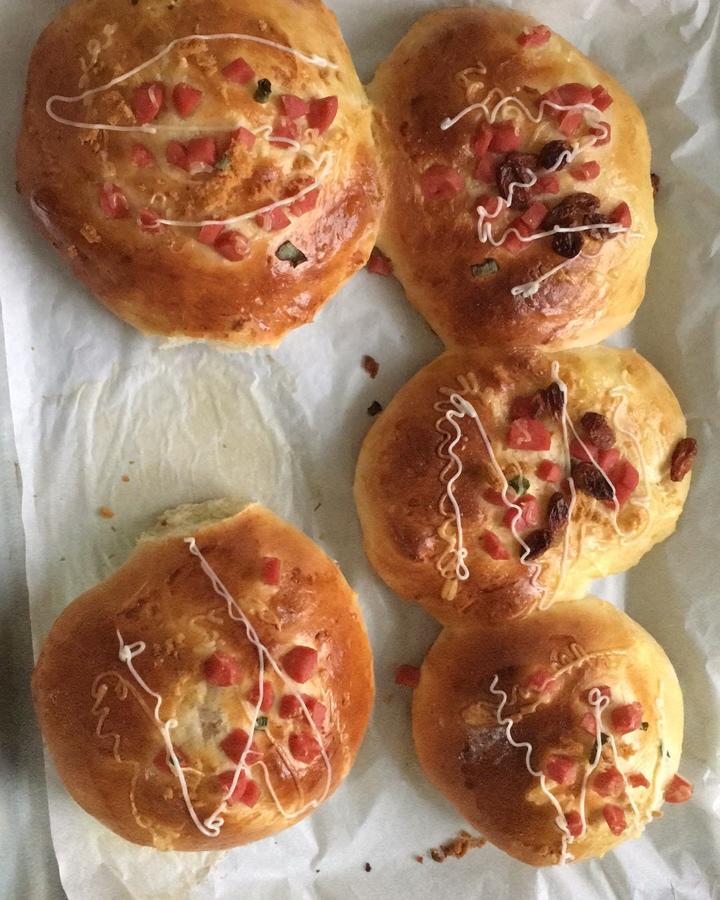 香葱火腿肉松面包