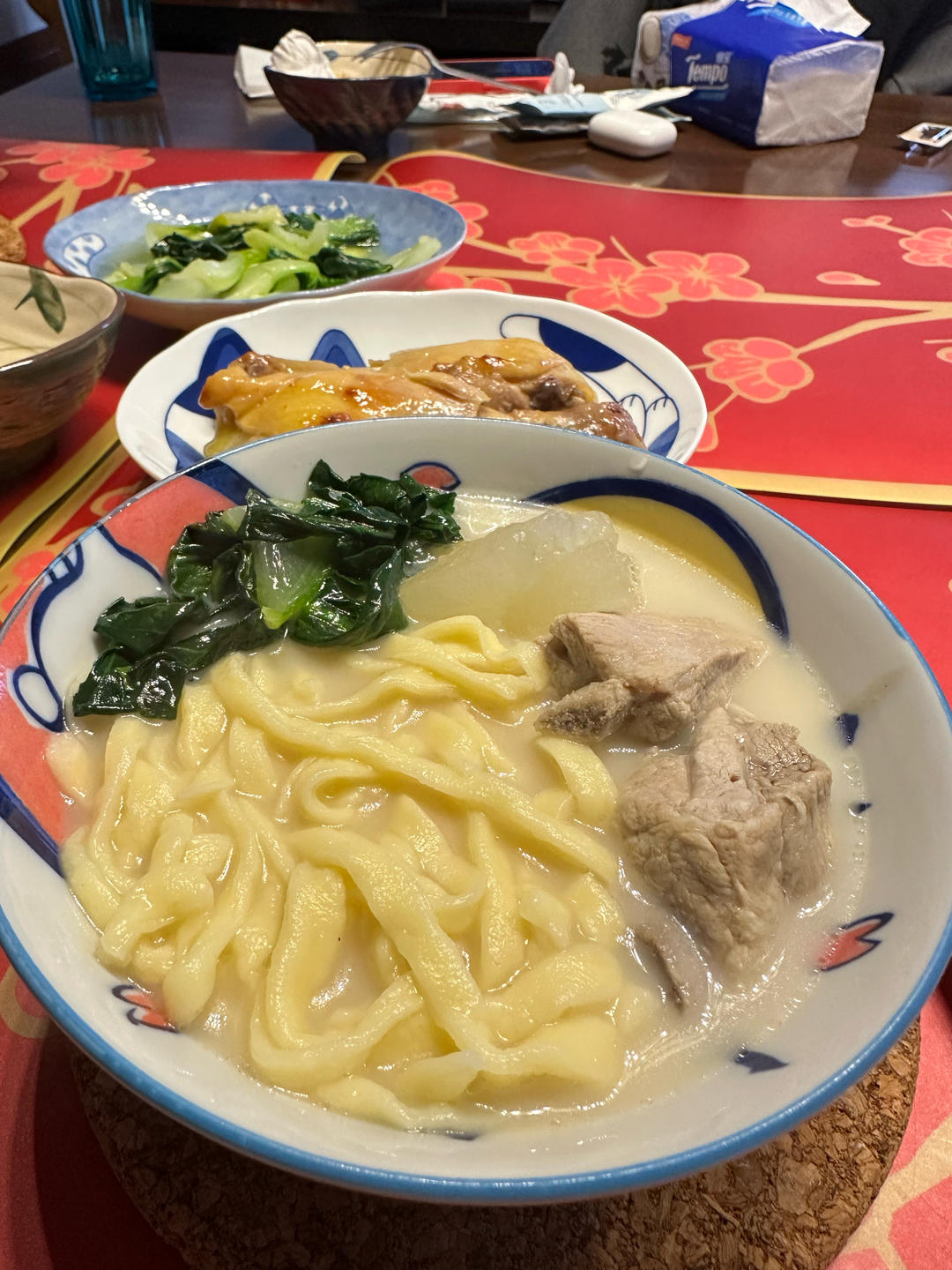 鸡蛋手擀面