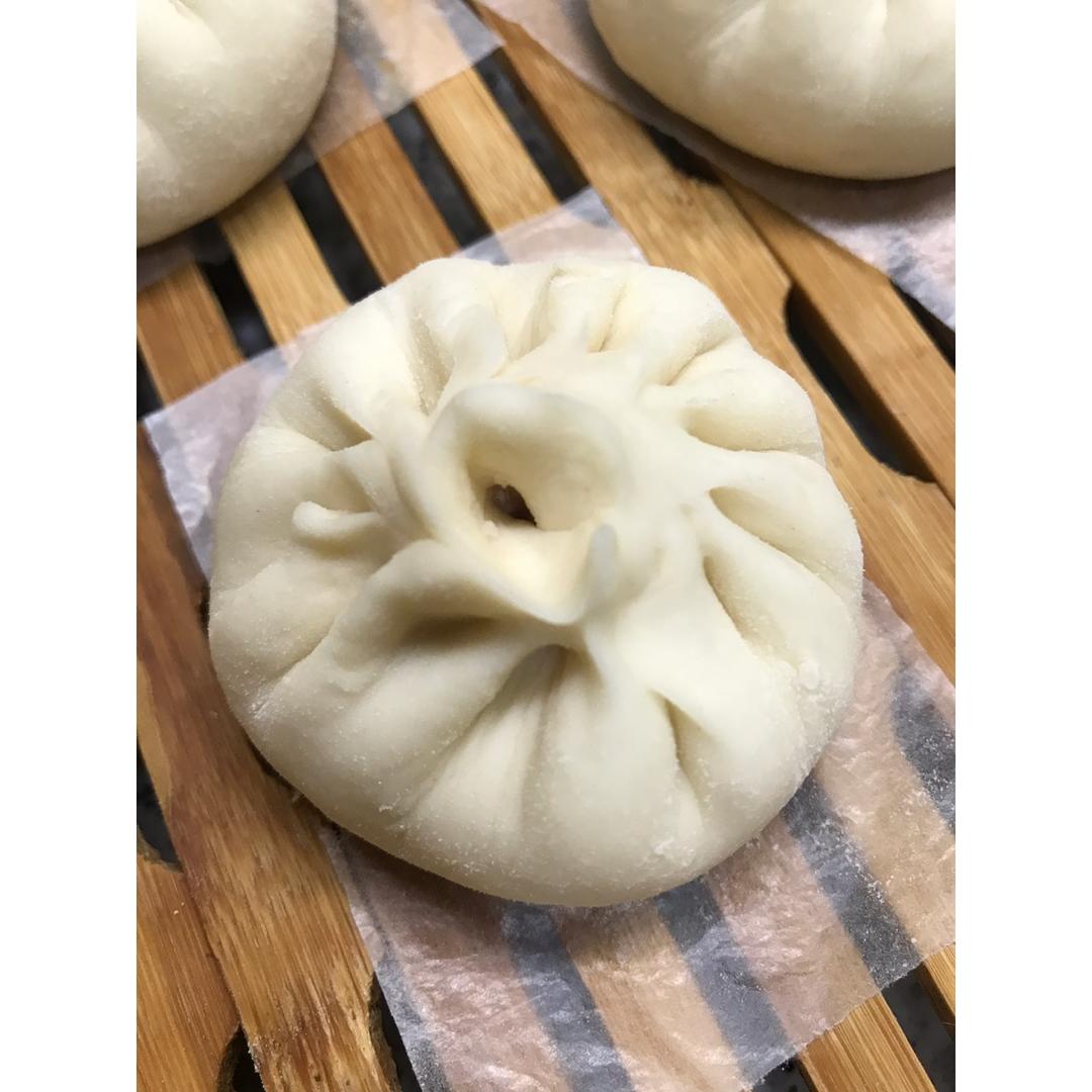 韭菜馅包子和茴香馅儿包子