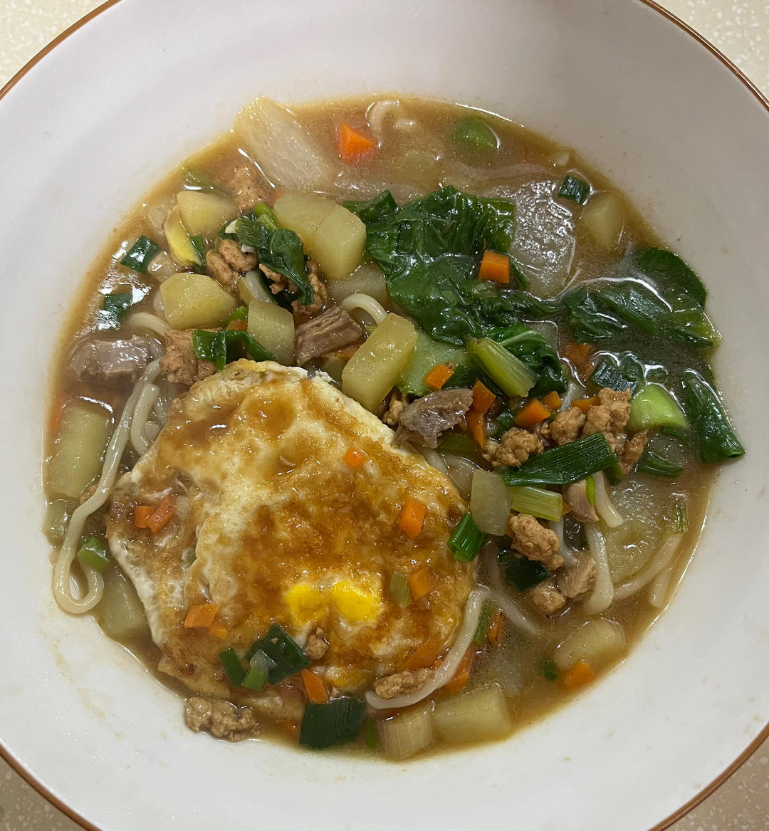 孜然肉末土豆焖面