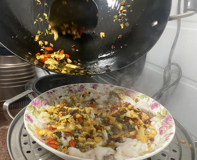 让你多吃两碗饭的麻辣石斑鱼。
