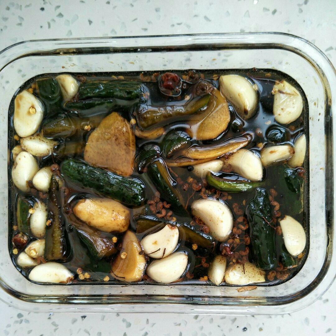 简单好吃腌黄瓜