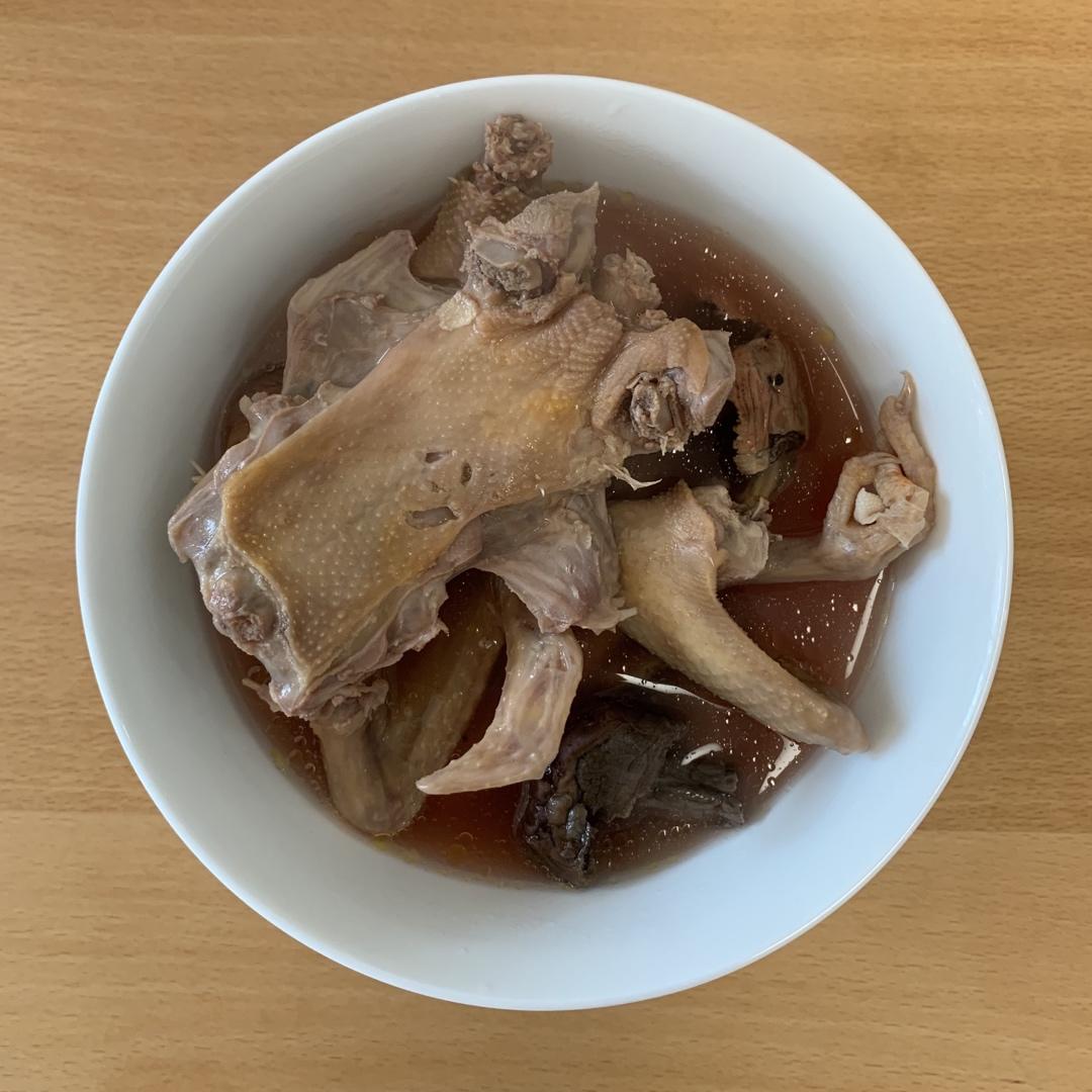 红菇鸡汤
