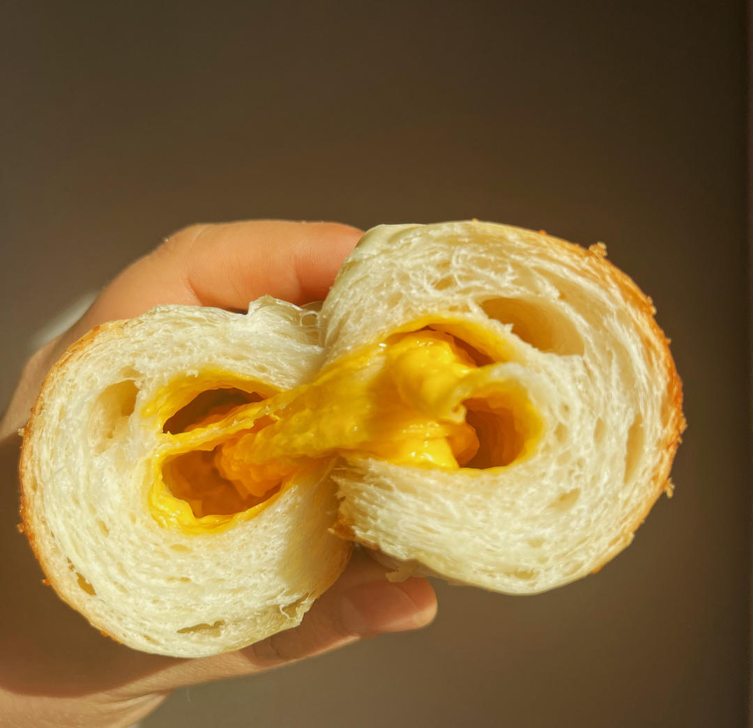 蒜香芝士海盐卷｜盐面包｜盐可颂