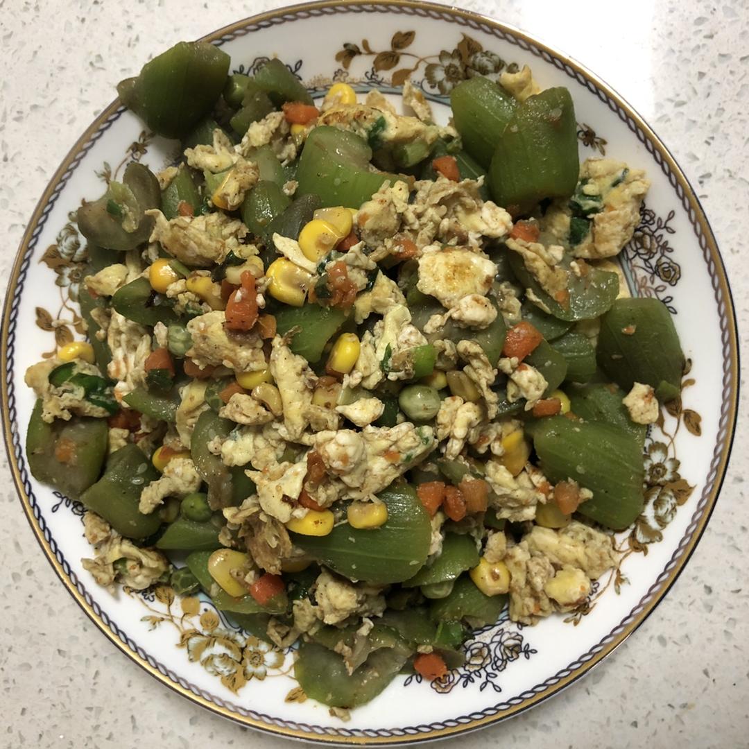 丝瓜炒鸡蛋
