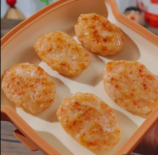 莲藕鲜虾饼 8M+的做法