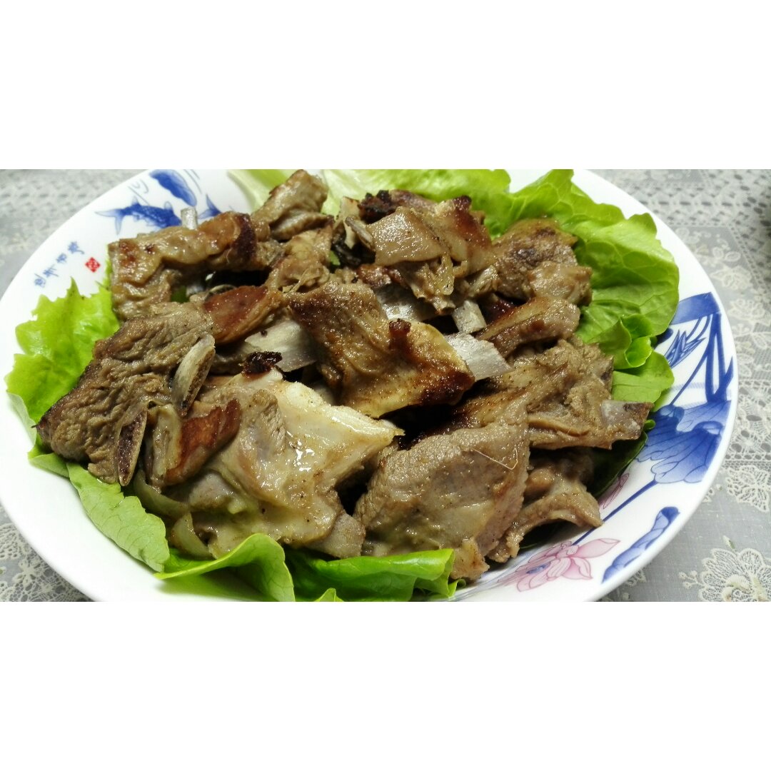 酥香烤羊排