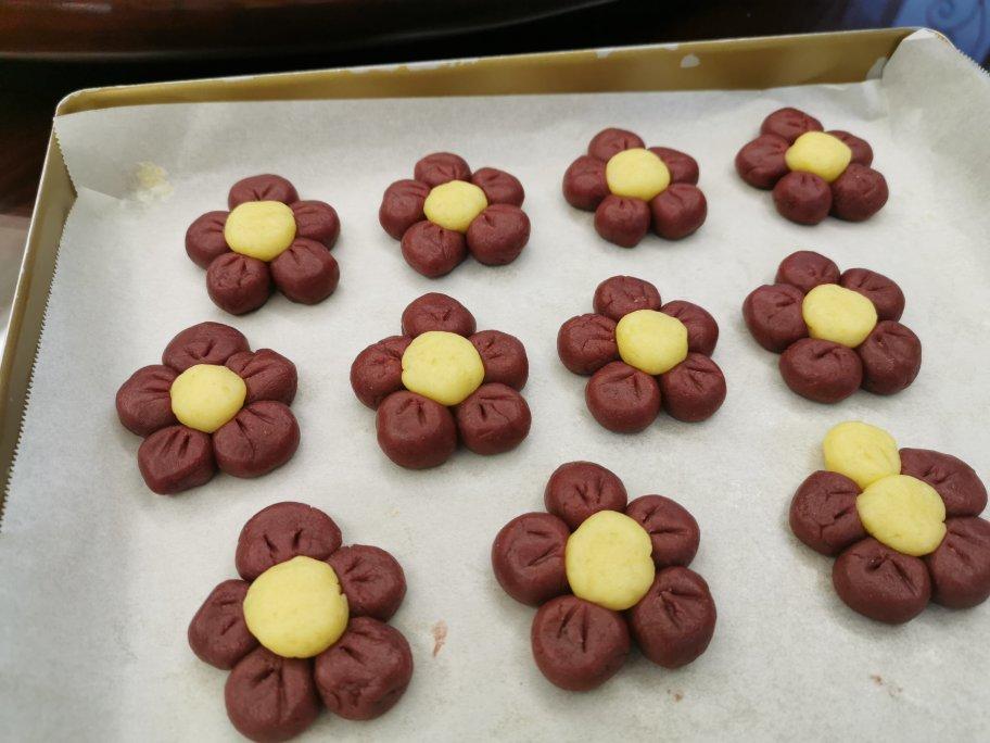 送你一朵小红花 🌺免模具｜零难度花朵饼干