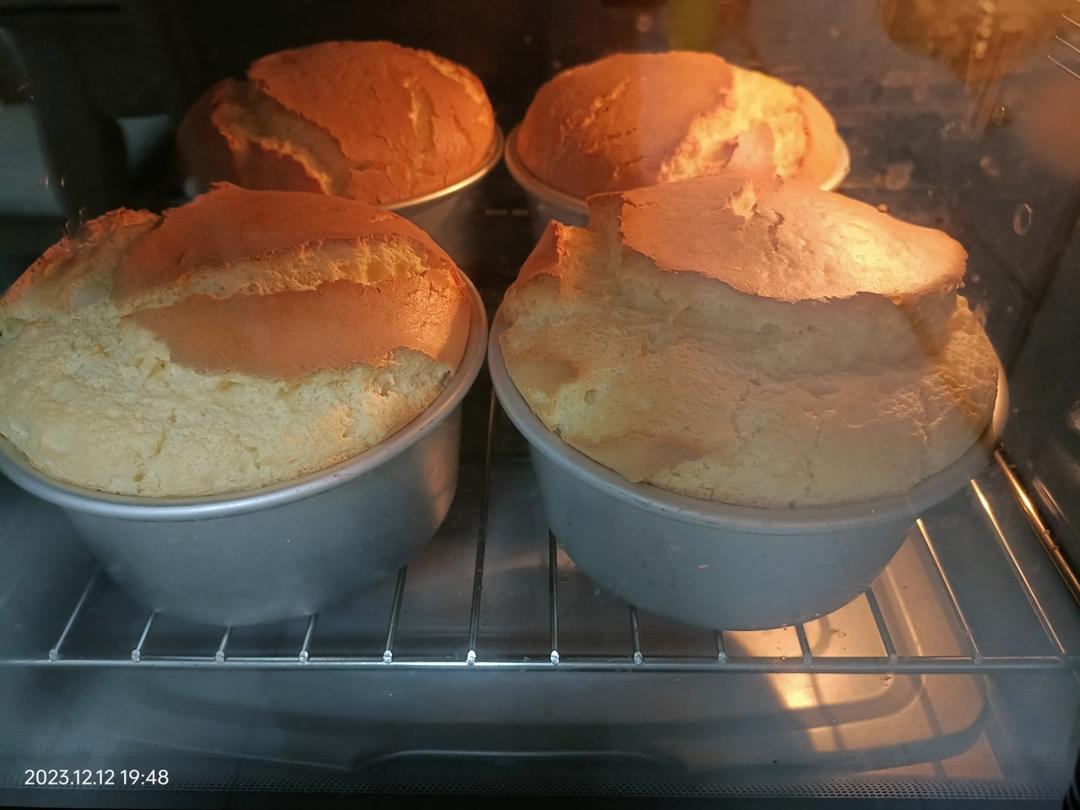 最好吃的戚风——奶油奶酪戚风