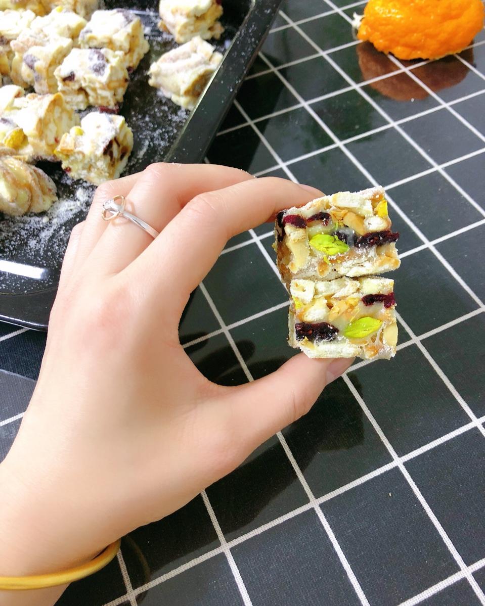 雪花酥（雪花饼，牛轧奶芙，奶酥）