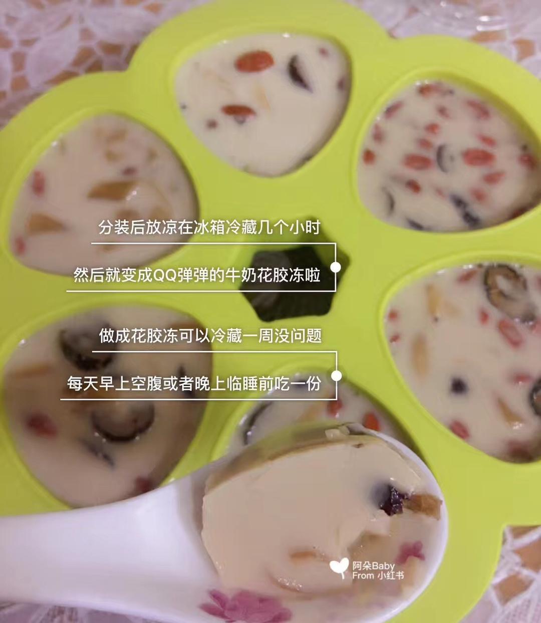 胶原蛋白qq的牛奶红枣桂花花胶冻