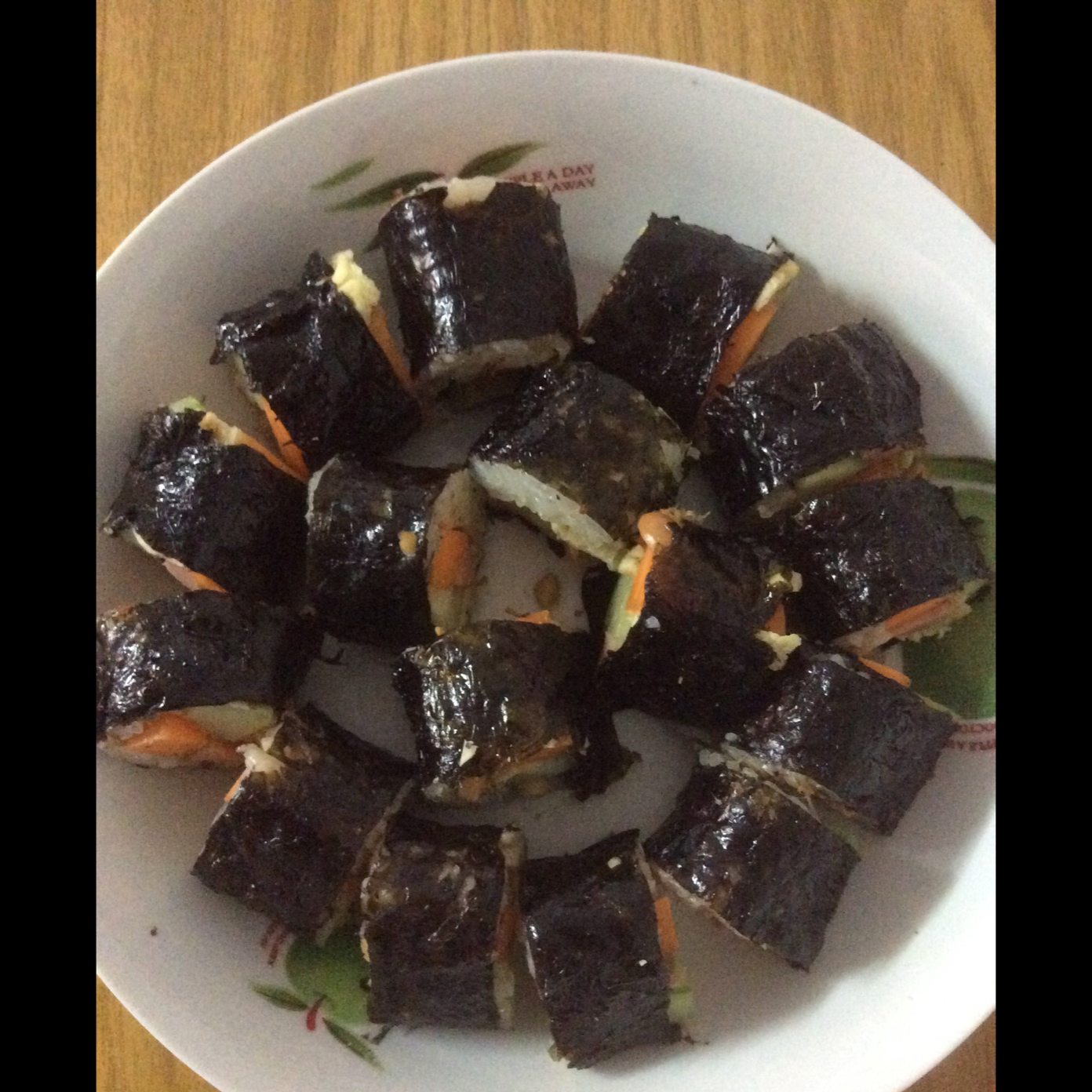 紫菜卷寿司