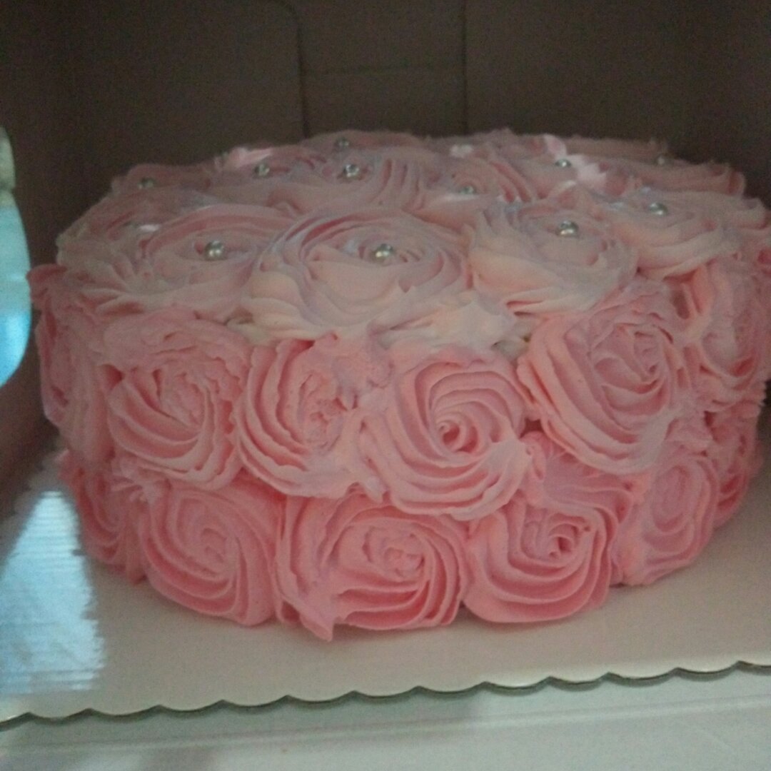 渐变玫瑰奶油蛋糕