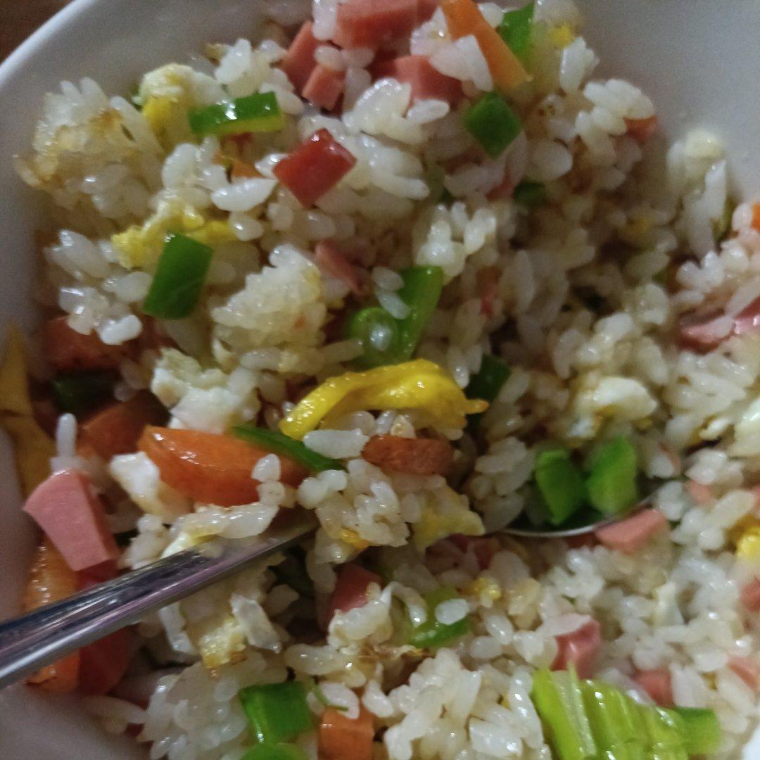 黄金家常炒米饭