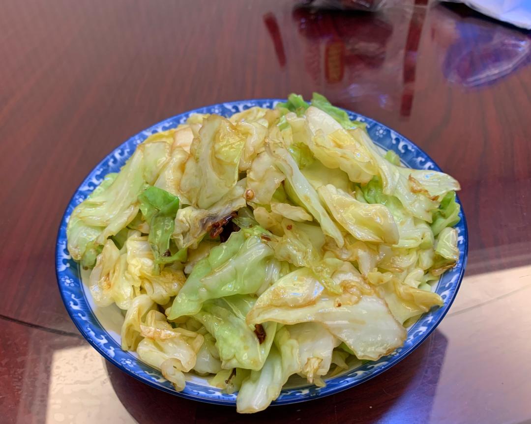 田螺姑娘的手撕包菜的做法