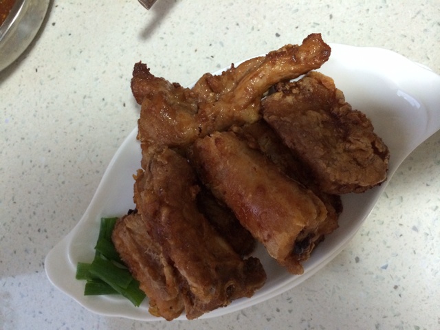 香酥小排(炸排骨)