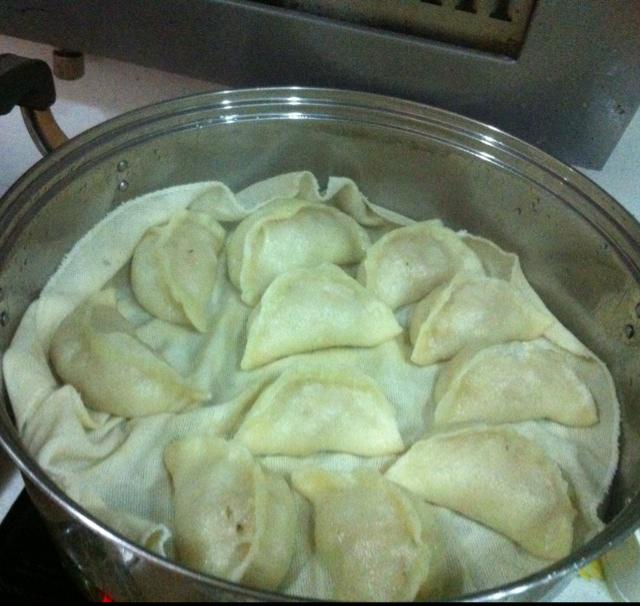 东北酸菜蒸饺