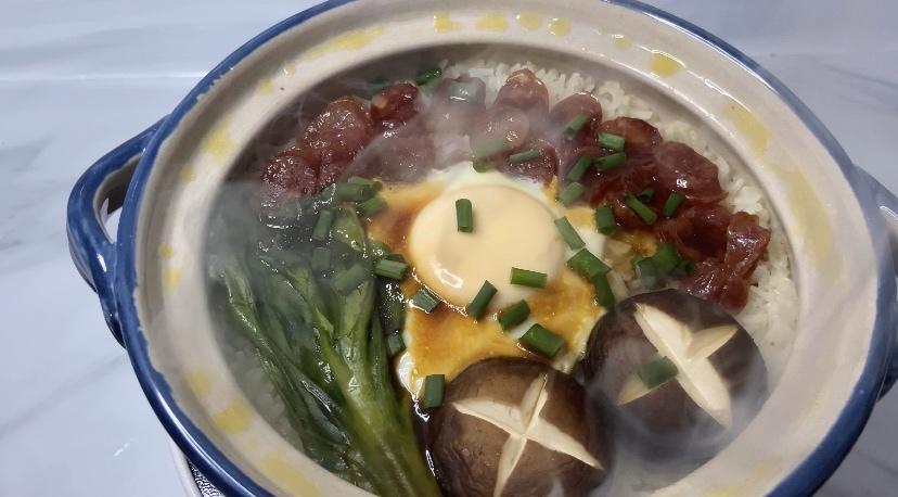 🌼广式腊味煲仔饭｜带锅巴的秘诀｜电陶炉也🉑️的做法