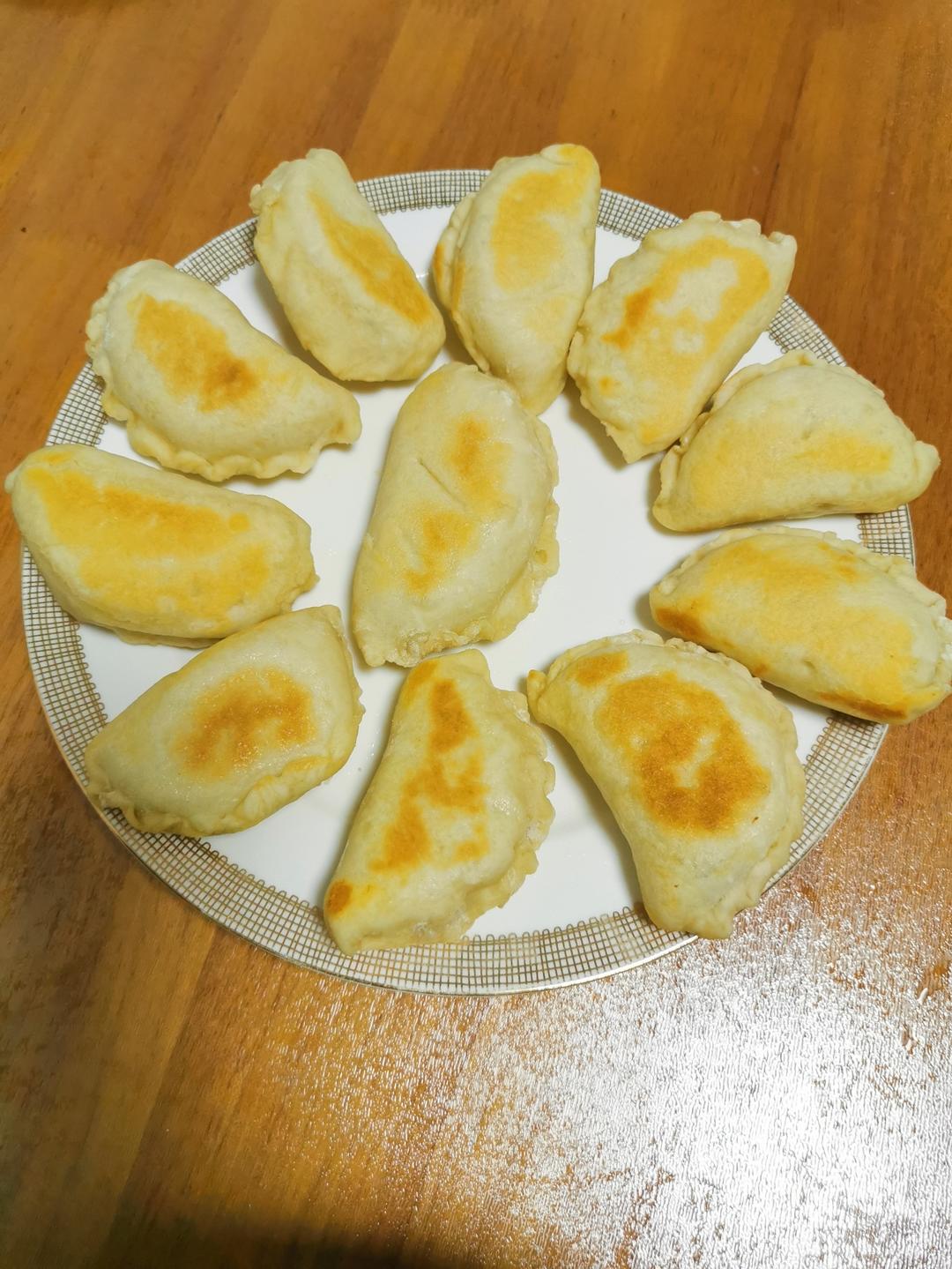 发面版韭菜盒子