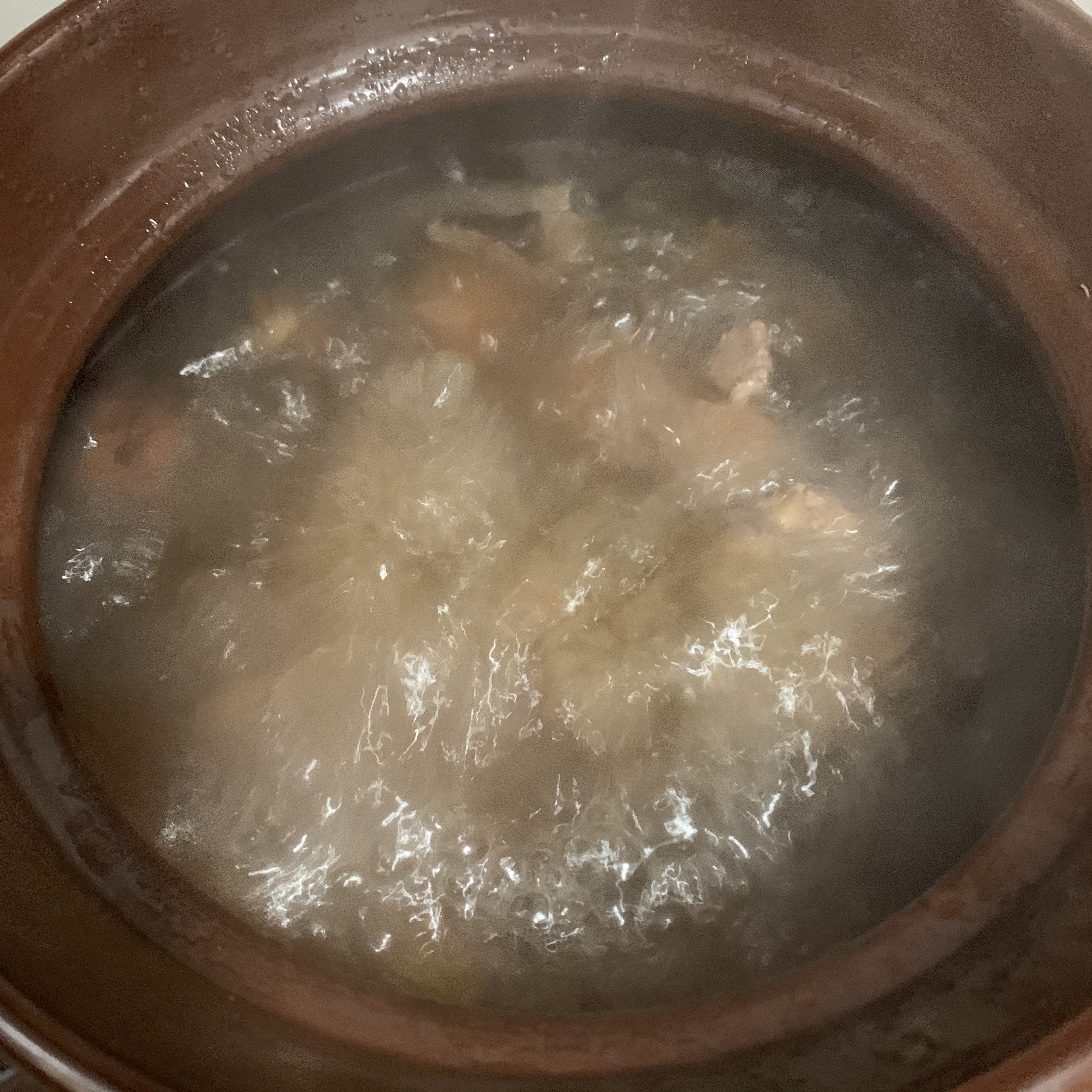 清热祛湿汤：牛大力土茯苓玉竹猪骨汤的做法 步骤5