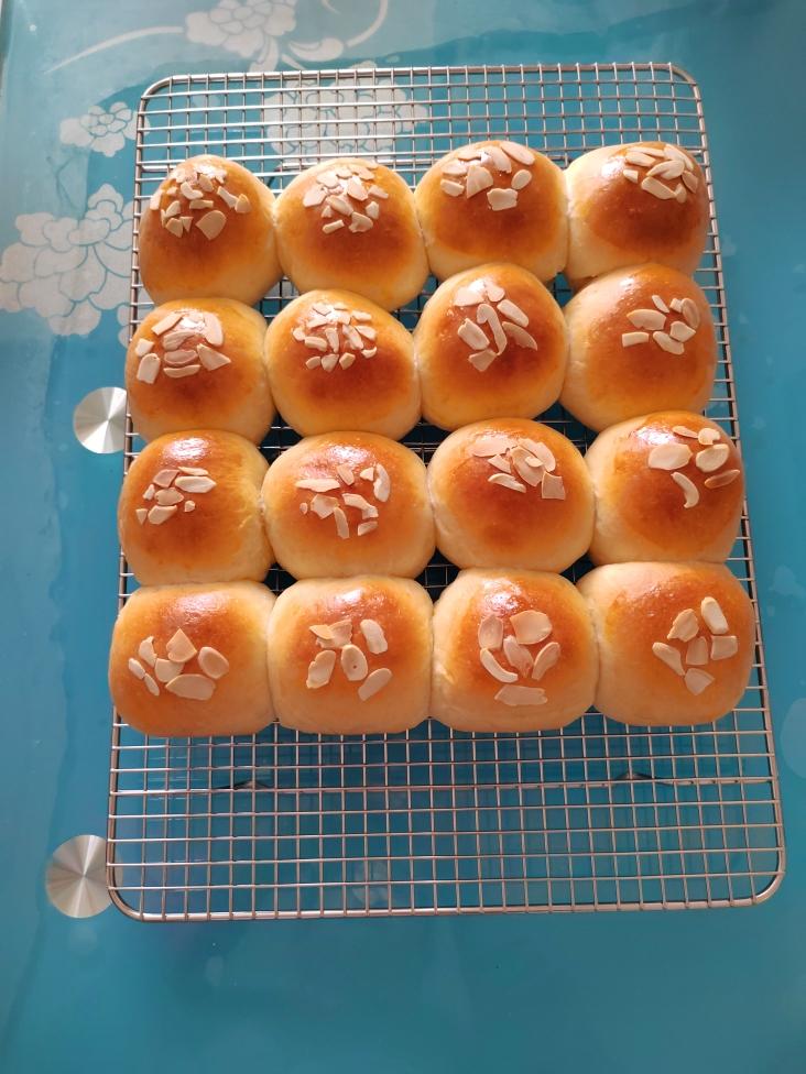 淡奶油软面包