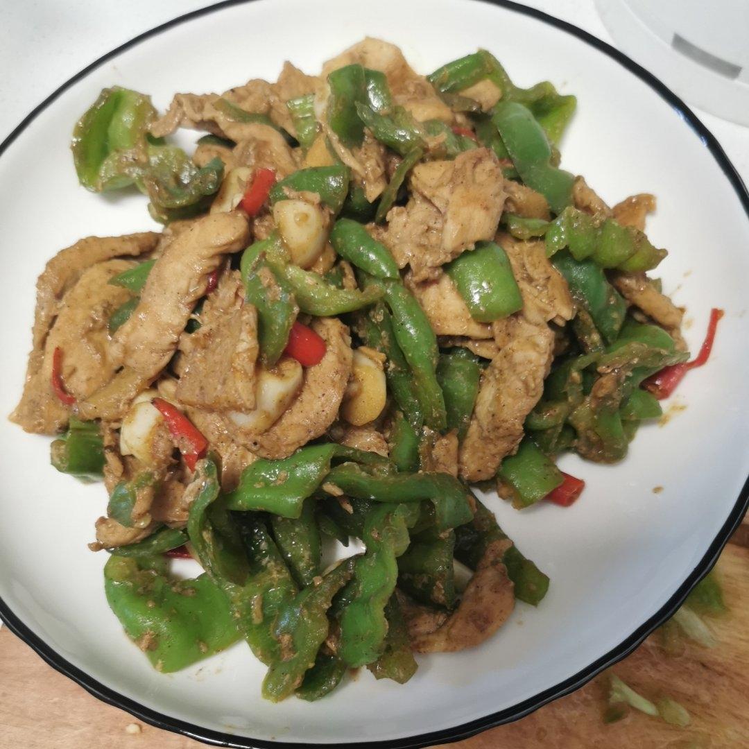 青椒炒鸡胸肉丝‼️好吃不胖，巨下饭