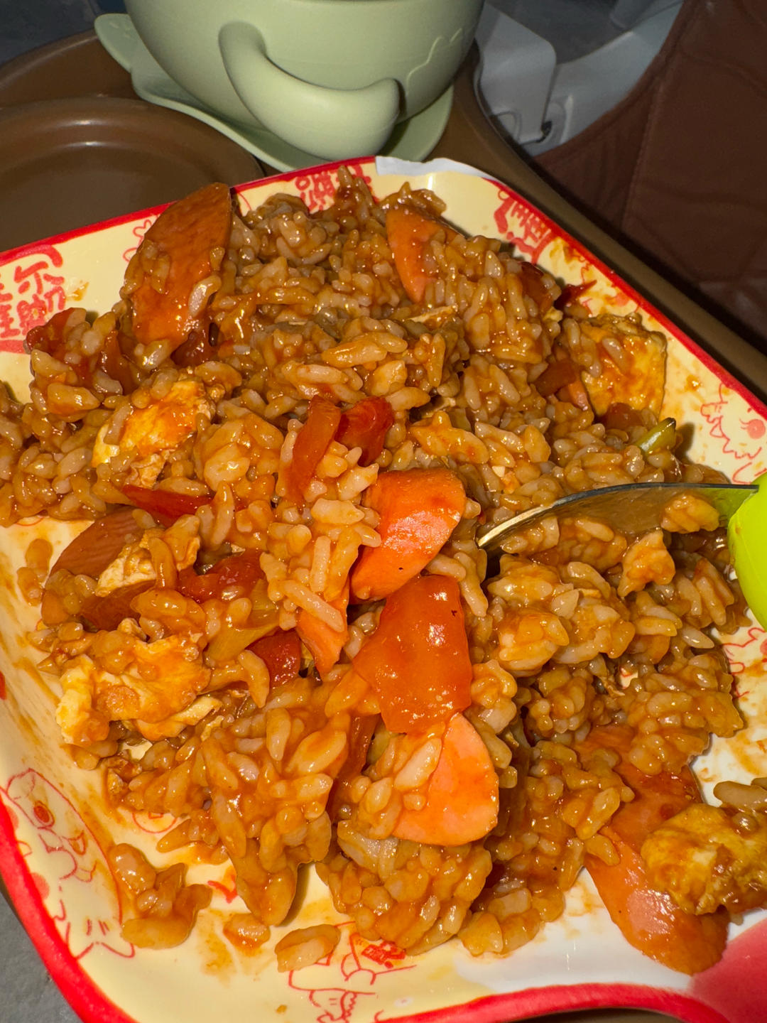 汤汁浓郁的番茄火腿烩饭！一碗不够吃