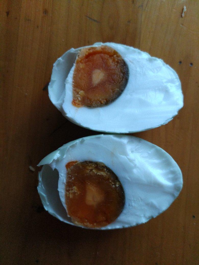咸鸭蛋的3种腌法