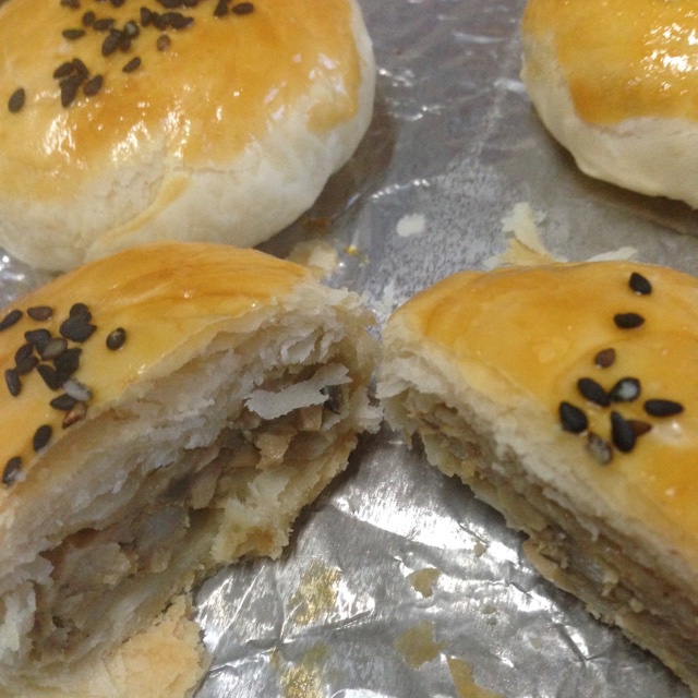苏式榨菜鲜肉月饼