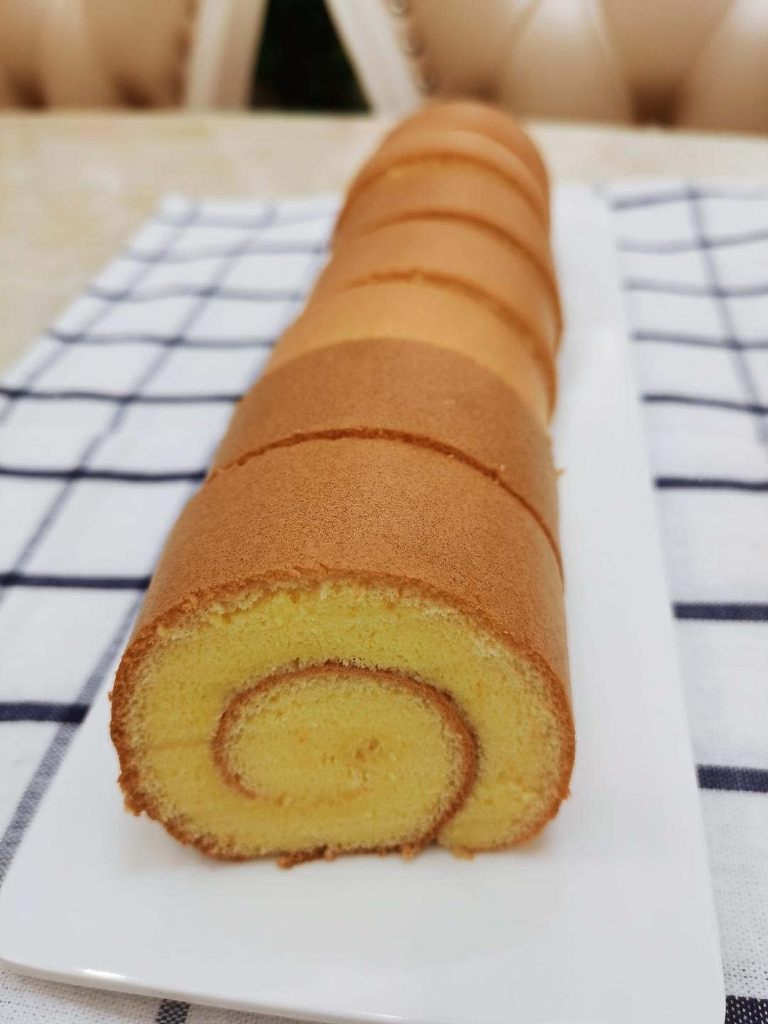 蛋糕卷这样做‼️不掉皮不开裂（小视频食谱）