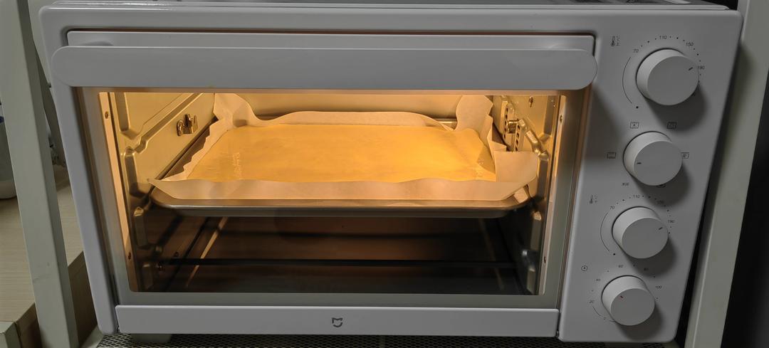 确定是儿时老蛋糕的味道，蛋糕房老板给的方子，超好吃