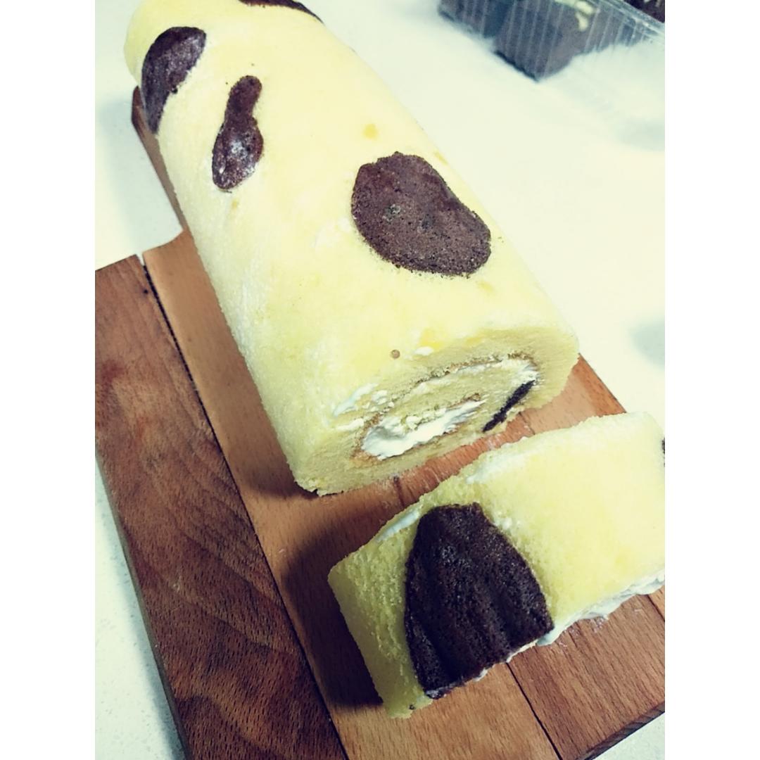 奶牛蛋糕卷+长颈鹿蛋糕卷