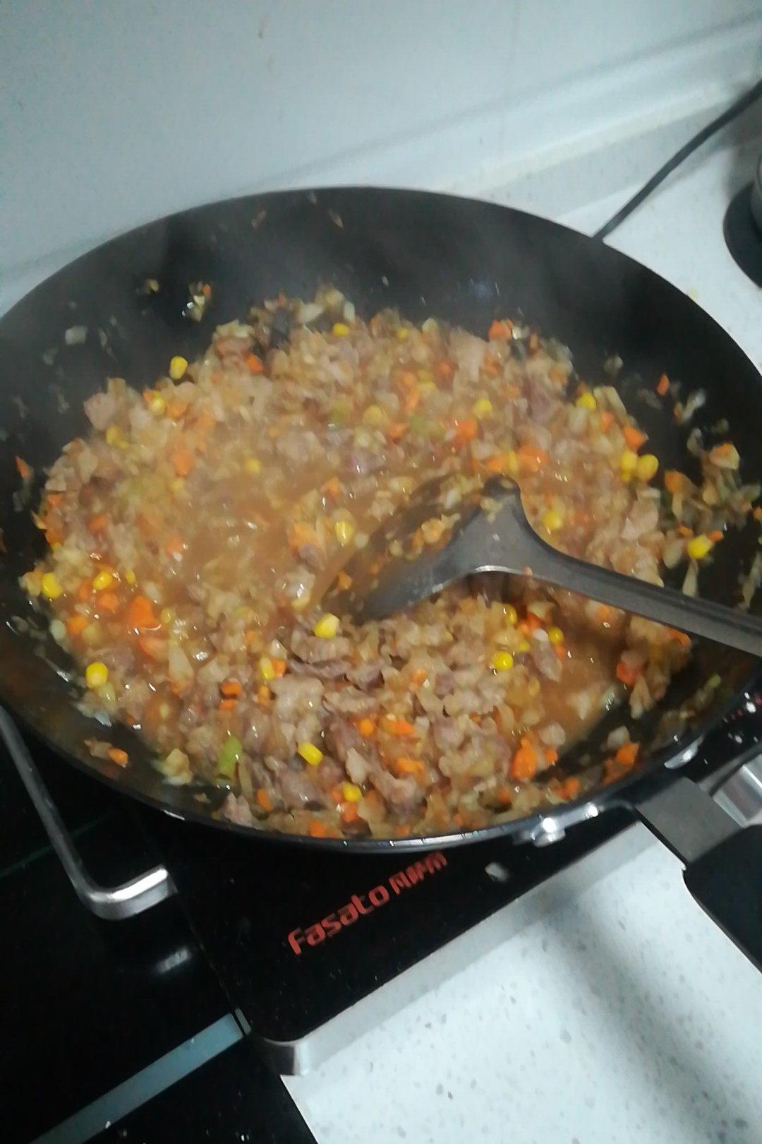 洋葱酱肉丁包子