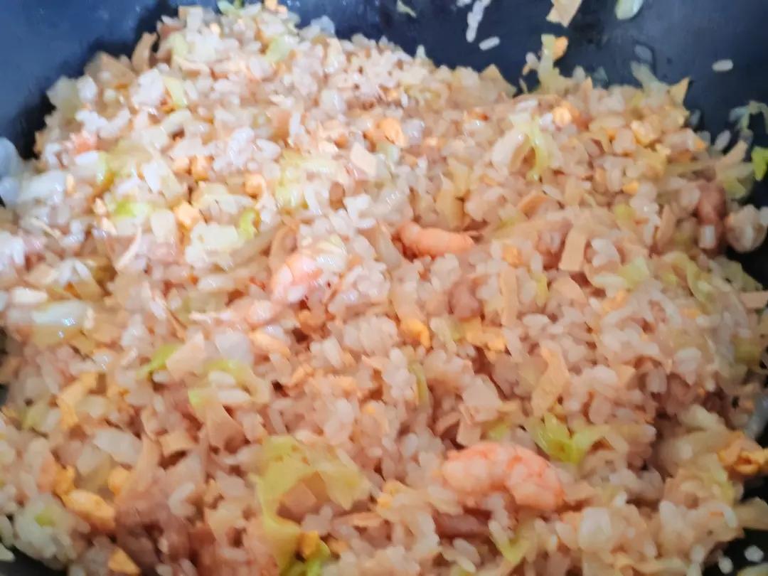 炒糯米饭