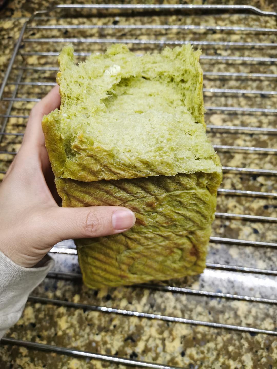 为了可爱的猫猫必须记录下来的猫都想吃的抹茶白巧吐司